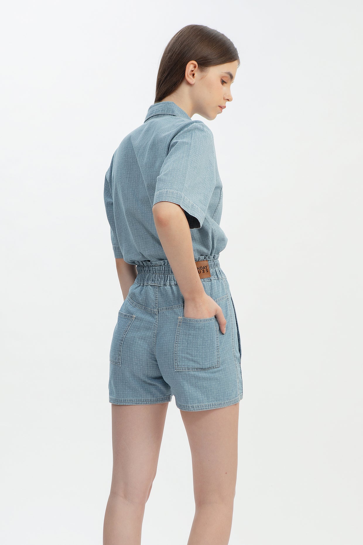 Boxy buttoned shirt
