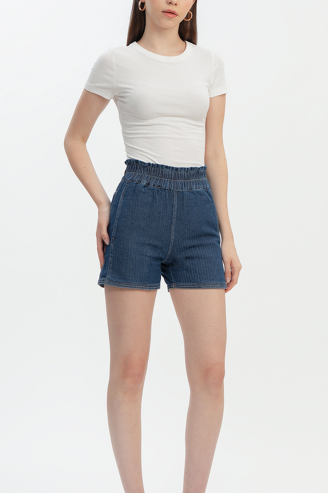 Ease Short