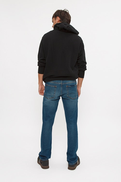 Essential 02 - Regular Fit Jeans