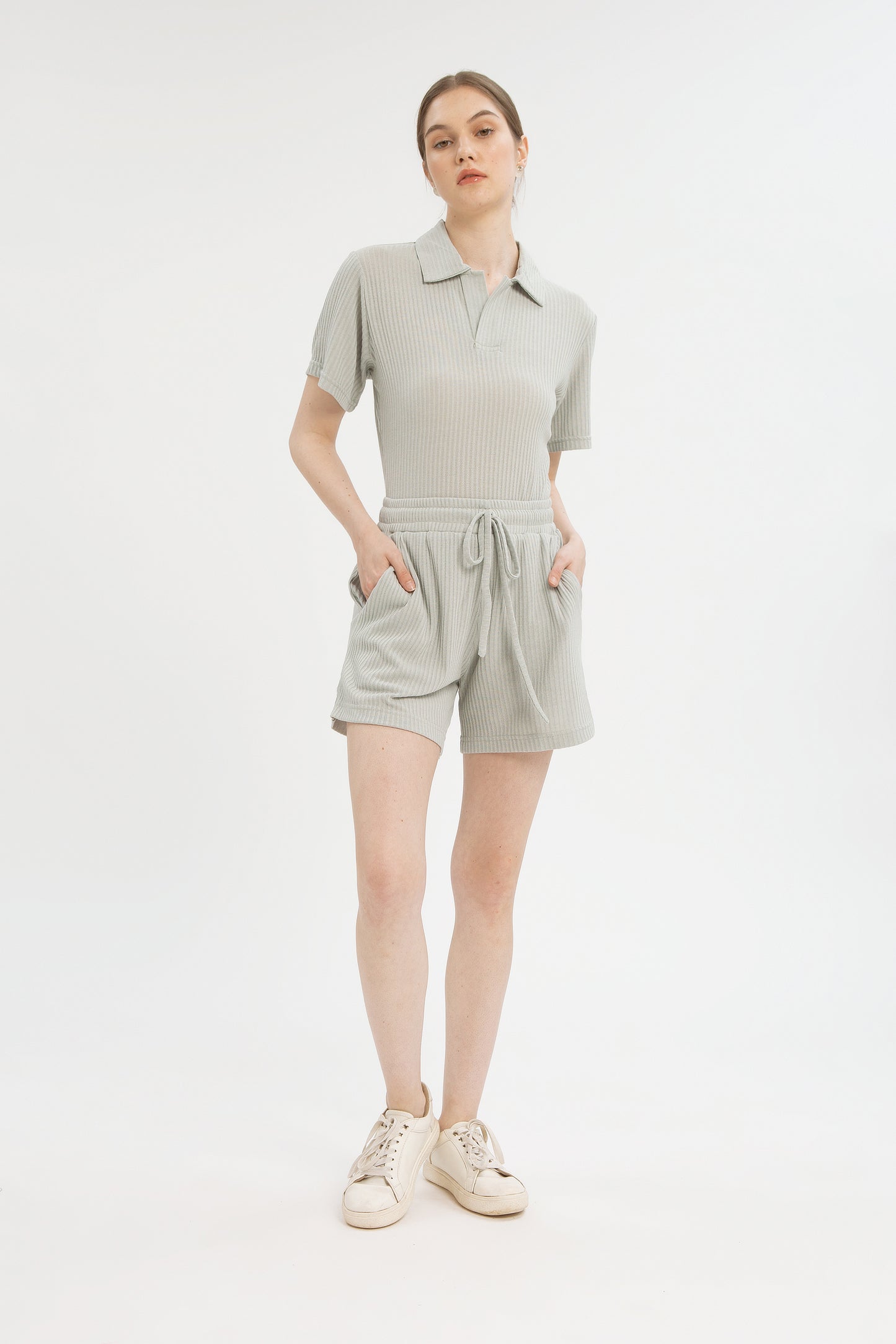 Haru Set in Dusty Green