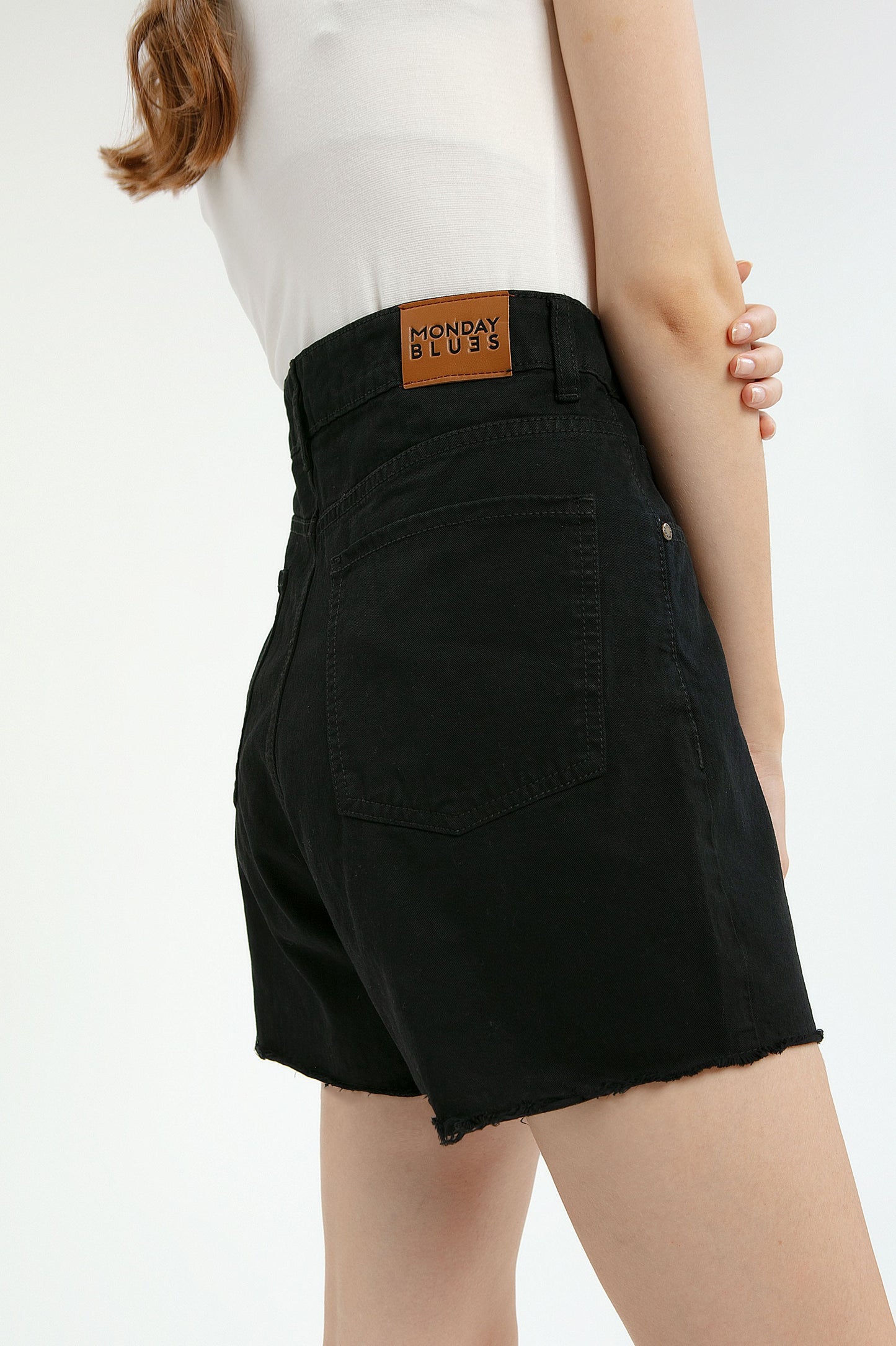 Cecil Short Jeans in Black
