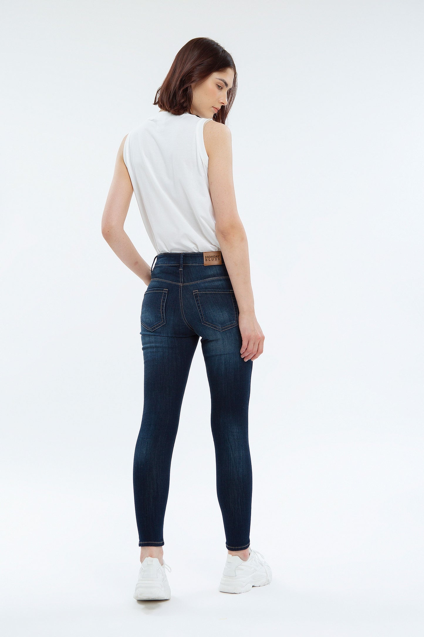 Nelly Skinny Jeans