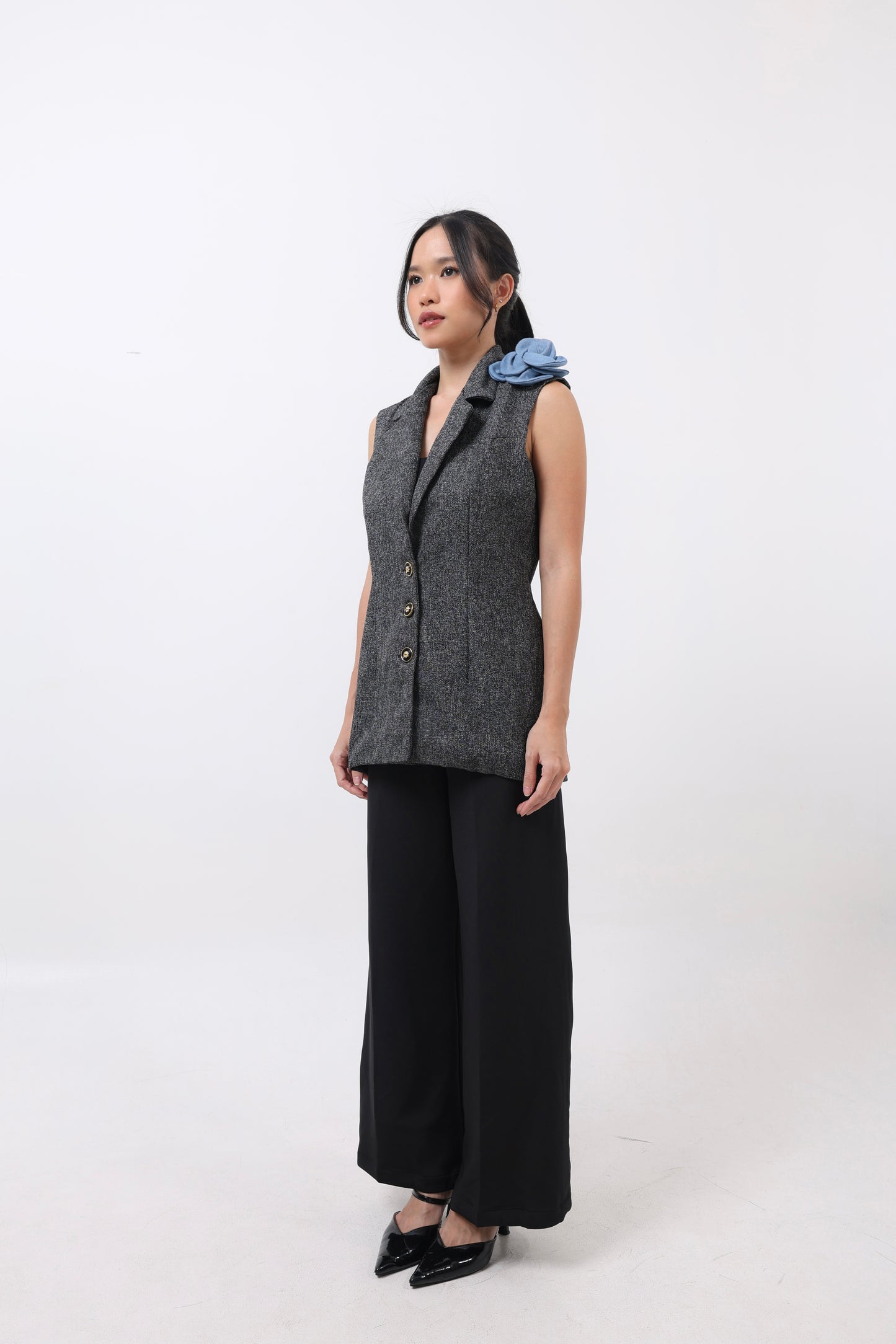 Flora Tweed Sleeveless Blazer