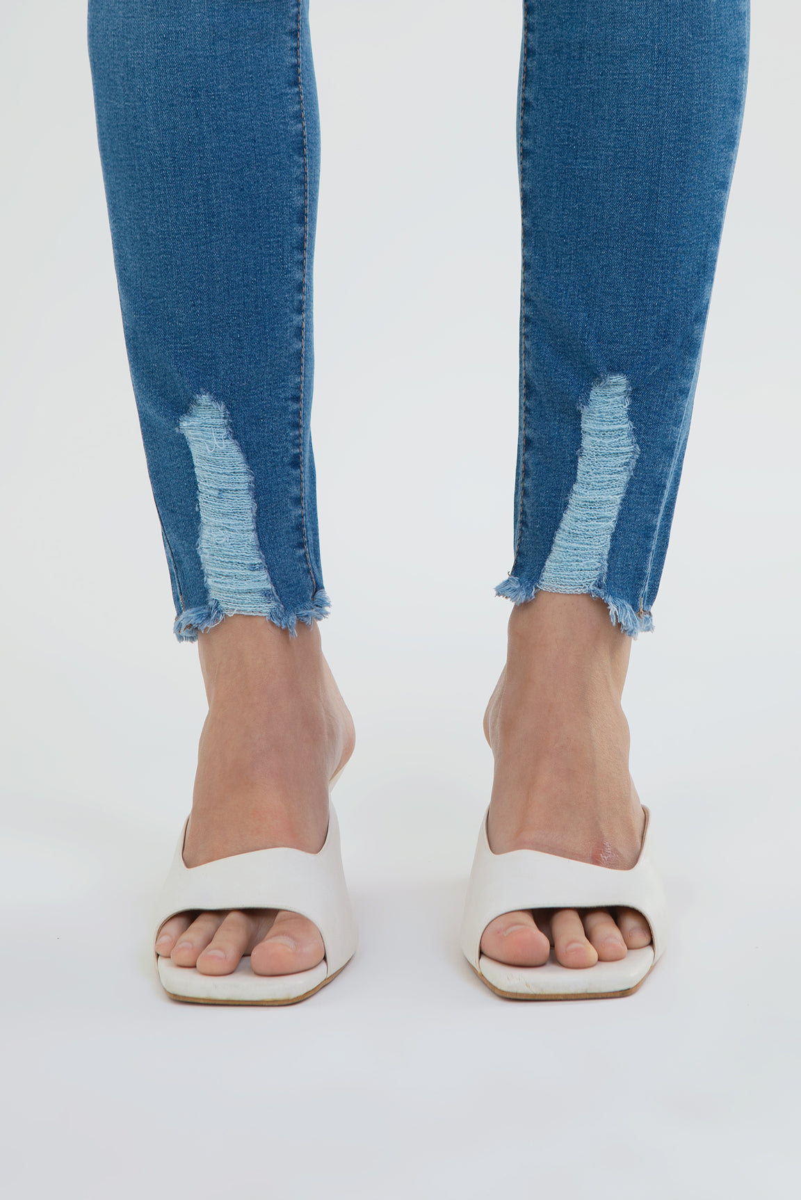 Nara 2.0 Skinny Jeans in Blue