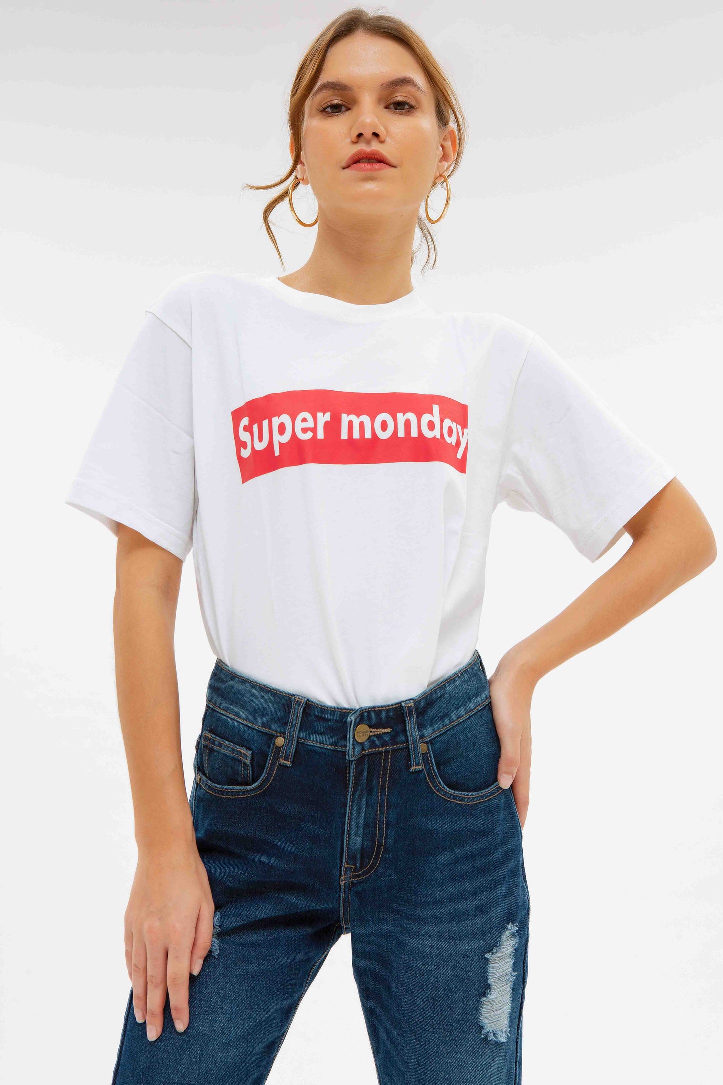 Super Monday T-Shirt Women